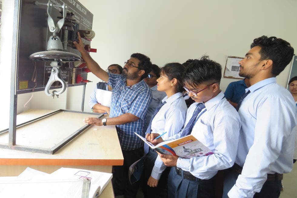 JIS School of Polytechnic Kolkata Labs photo 19